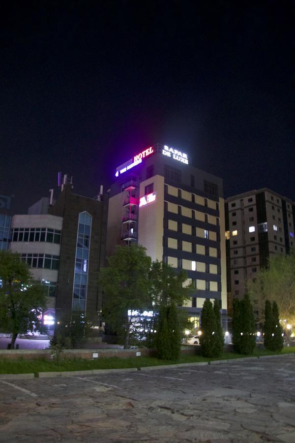 Hotel Deluxe Plaza Almaty Exteriér fotografie